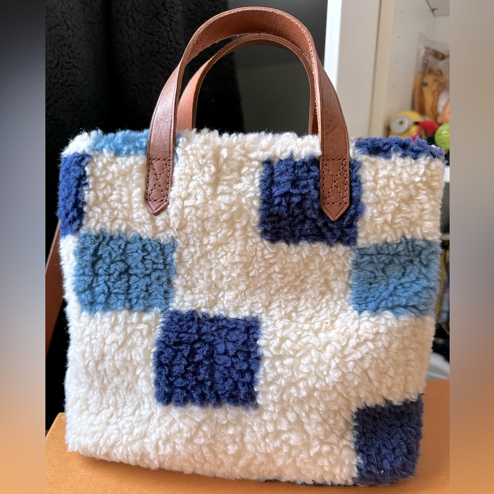 Madewell small Transport crossbody tote: Sherpa edition